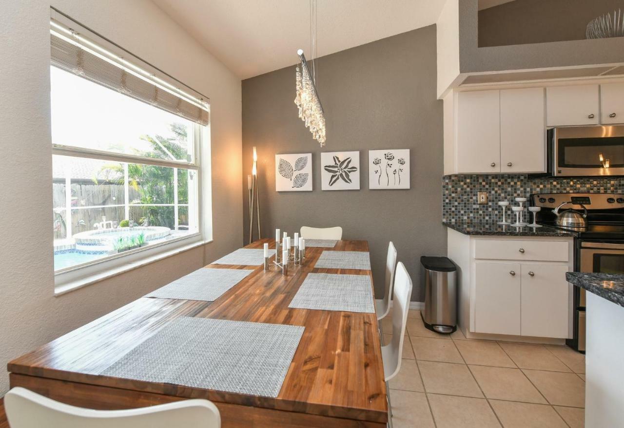 Contemporary Pool Villa I - Pool & Jacuzzi - Nearby Beach Venice Zewnętrze zdjęcie